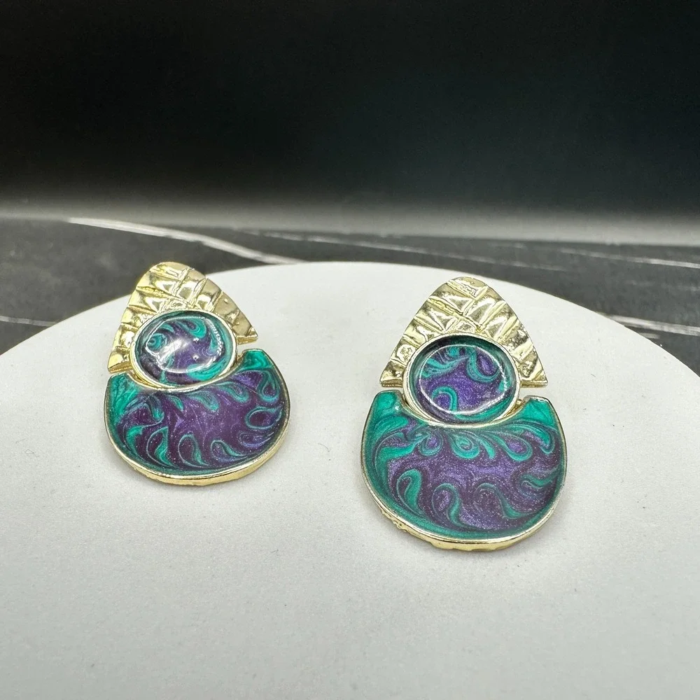Vintage Abstract Enamel Drop Earrings Green Purple Gold Tone Modern Art Style